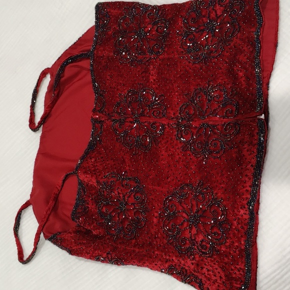 Newport News Gorgeous Top - Picture 4 of 4